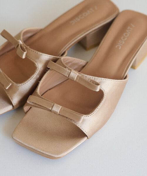 DISCOAT（ディスコート）の「サテンリボンミュール《詳細動画あり》（サンダル・レディース・ブラック/ベージュ・MEDIUM/LARGE）」の15枚目の写真