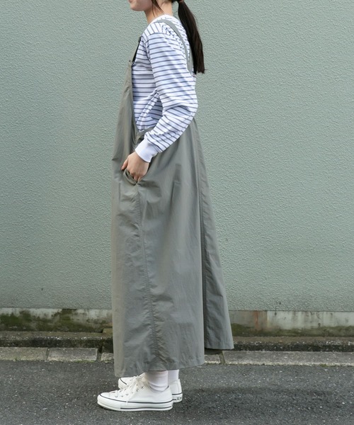 FORK&SPOON（フォークアンドスプーン）の「FORK&SPOON　ナイロンサスペンダーワンピース（ジャンパースカート・レディース・グレー系その他/ブラック・1/2）」の14枚目の写真