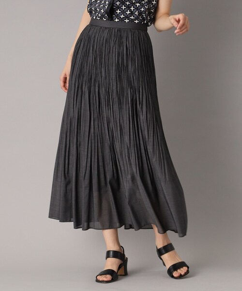 DRESSTERIOR（ドレステリア）の「【ウエストゴム/ミディ丈】シアープリーツスカート（スカート・レディース・グリーン系/スミクロ・34/36/38/40）」の5枚目の写真