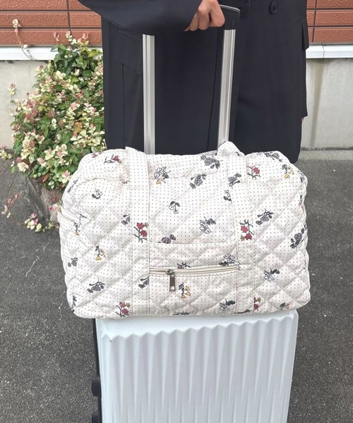 SHEPP(シープ)の「【大容量】キルティングトラベル ボストンバッグ フラワー チェリー ドット柄(ボストンバッグ・レディース・ピンク/ホワイト・F)」の1枚目の写真