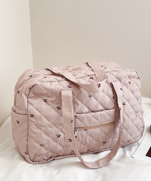 SHEPP(シープ)の「【大容量】キルティングトラベル ボストンバッグ フラワー チェリー ドット柄(ボストンバッグ・レディース・ピンク/ホワイト・F)」の7枚目の写真