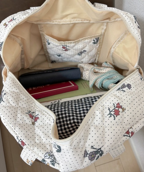 SHEPP(シープ)の「【大容量】キルティングトラベル ボストンバッグ フラワー チェリー ドット柄(ボストンバッグ・レディース・ピンク/ホワイト・F)」の20枚目の写真