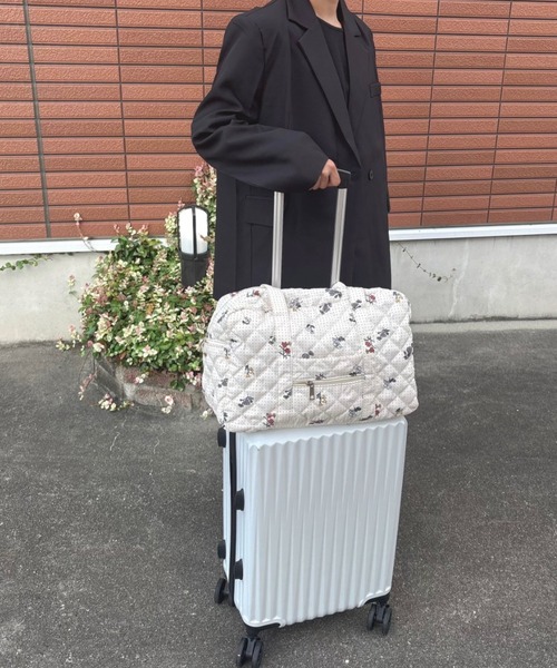 SHEPP(シープ)の「【大容量】キルティングトラベル ボストンバッグ フラワー チェリー ドット柄(ボストンバッグ・レディース・ピンク/ホワイト・F)」の15枚目の写真