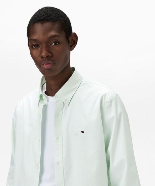 TOMMY HILFIGER（トミーヒルフィガー）の「オックスフォードソリッドロングスリーブシャツ（シャツ/ブラウス・メンズ・ピンク/ライトグリーン/ネイビー・LARGE/SMALL/X-LARGE/MEDIUM）」の8枚目の写真