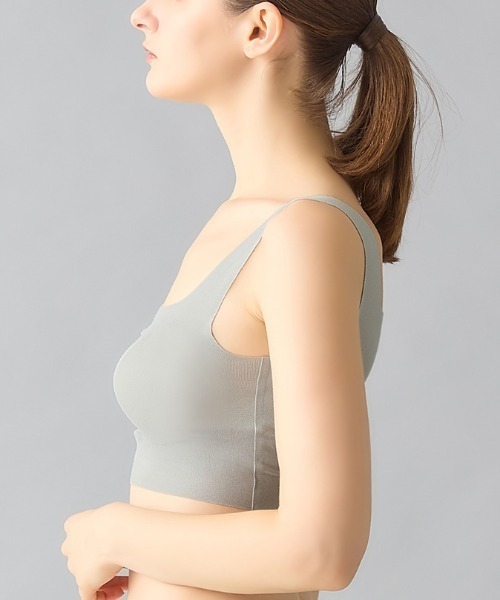 adidas（アディダス）の「adidas/アディダス スポーツブラ クロップトップ 完全無縫製でチクチクしにくい（スポーツブラ・レディース・ブラック/ライトグレー/ブルー系その他/ラベンダー・MEDIUM/LARGE/X-LARGE）」の16枚目の写真