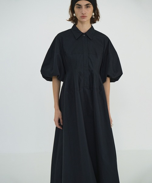 CLANE（クラネ）の「WAIST DESIGN VOLUME ONEPIECE（ワンピース・レディース・ホワイト/ネイビー/ブルー・1/2/0）」の9枚目の写真