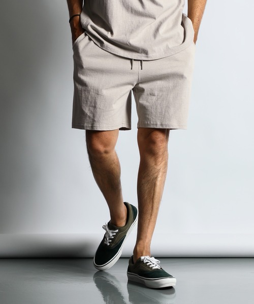 The DUFFER of ST.GEORGE(ザダファーオブセントジョージ)の「8oz HEAVY WEIGHT GYM SHORTS:8オンス ヘビーウェイト リラックス ジムショーツ(その他パンツ・メンズ・グレイッシュベージュ/コーラル/スミクロ/オフホワイト/グレー・X-LARGE/LARGE/MEDIUM)」の4枚目の写真