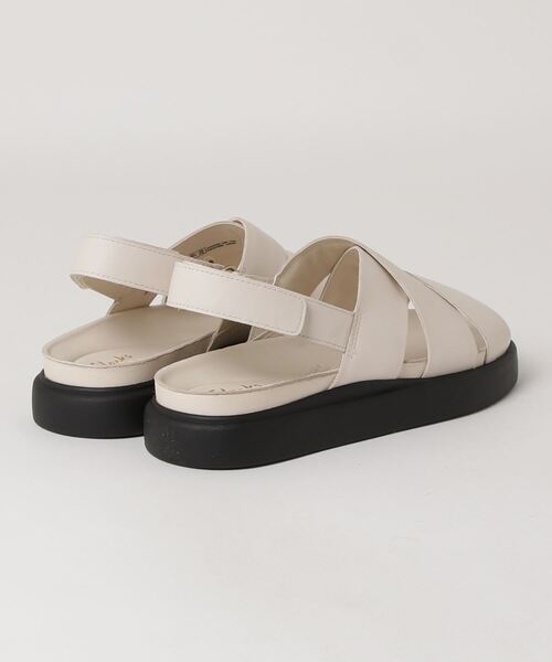 Clarks(クラークス)の「Aristella Sun / アリステラサン(クリームレザー)(サンダル・レディース・ホワイト・UK4.5/UK5.5/UK5/UK6/UK4/UK3/UK3.5)」の9枚目の写真