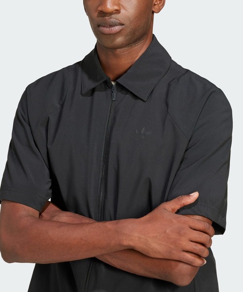 adidas（アディダス）の「ファッション カットラインシャツ / アディダスオリジナルス adidas Originals（シャツ/ブラウス・メンズ・ブラック・XX-LARGE/3XL/LARGE/SMALL/X-LARGE/MEDIUM/X-SMALL）」の4枚目の写真