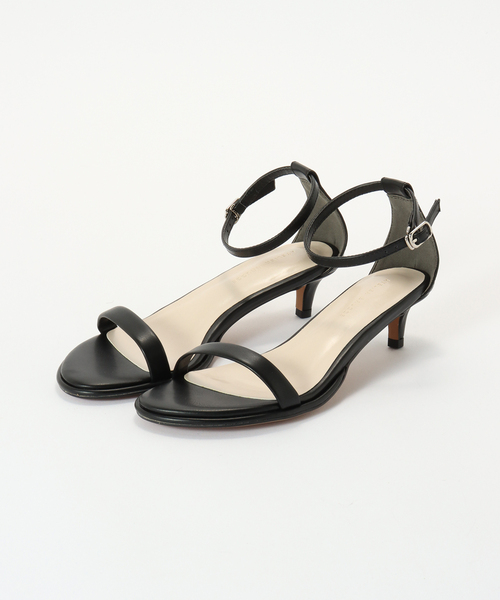 La TOTALITE（ラトータリテ）の「【ATELIER BRUGGE/アトリエブルージュ】ストラップサンダル（サンダル・レディース・シルバー/ホワイト/ブラック・23.5cm/22.5cm/24.5cm）」の3枚目の写真