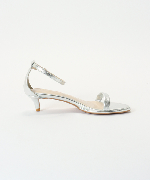 La TOTALITE（ラトータリテ）の「【ATELIER BRUGGE/アトリエブルージュ】ストラップサンダル（サンダル・レディース・シルバー/ホワイト/ブラック・23.5cm/22.5cm/24.5cm）」の10枚目の写真