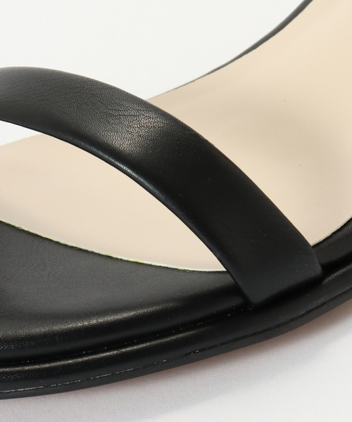 La TOTALITE（ラトータリテ）の「【ATELIER BRUGGE/アトリエブルージュ】ストラップサンダル（サンダル・レディース・シルバー/ホワイト/ブラック・23.5cm/22.5cm/24.5cm）」の5枚目の写真