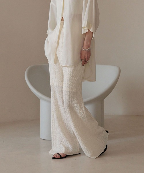 LOWRYS FARM(ローリーズファーム)の「アソートフレアパンツ 491982(その他パンツ・レディース・その他/ブラウン/パープル/アイボリー/ブラック/ブルー・FREE/SMALL)」の18枚目の写真