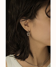 【koto】ete エテ　ウェーブ フローピアス 片耳ピアス 楽天市場】ウェーブ フローピアス ete エテ アクセサリー・腕時計