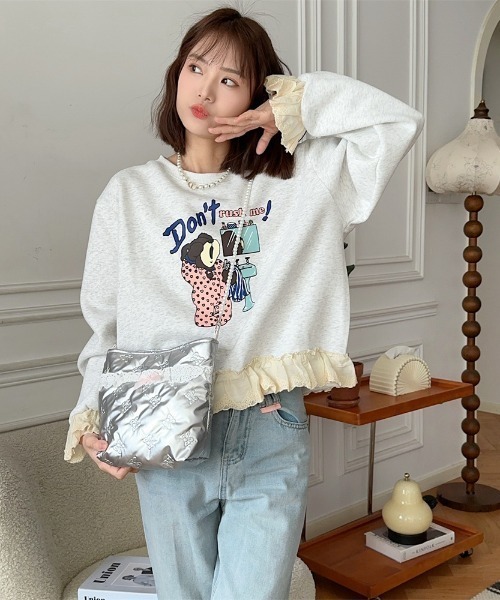 Mejoul(メジュール)の「オーロラリボンキルティングミニショルダー(ショルダーバッグ・レディース・ピンク/シルバー/シルバー系その他/ホワイト系その他/ピンク系その他・F)」の8枚目の写真