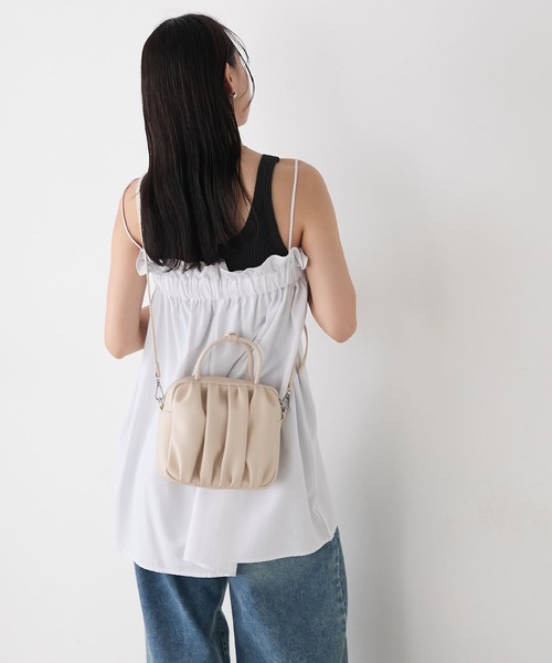 forksy.(フォルクシー)の「【forksy.】ギャザー スクエア ボストン ショルダーバッグ(ショルダーバッグ・レディース・シルバー/ホワイト/ブラック・FREE)」の8枚目の写真