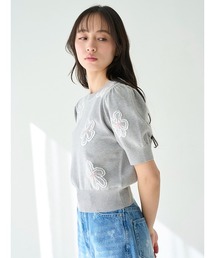 新品　スナイデル　フラワーモチーフニットプルオーバー　グレー　半袖　記念 SNIDEL（スナイデル）の「【BOUQUET OF JOY】フラワーモチーフ