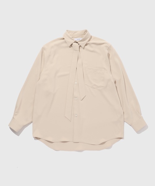ADAM ET ROPE'（アダムエロペ）の「【ZOZO限定】ドレープとろみ ルーズシルエット ボウタイシャツ / オールシーズン着用可能 / 2Way / ユニセックス / Made by ZOZO（シャツ/ブラウス・メンズ・ベージュ系その他/ダークブラウン/ホワイト/ライトグレー/ブラック・L/M/S）」の5枚目の写真