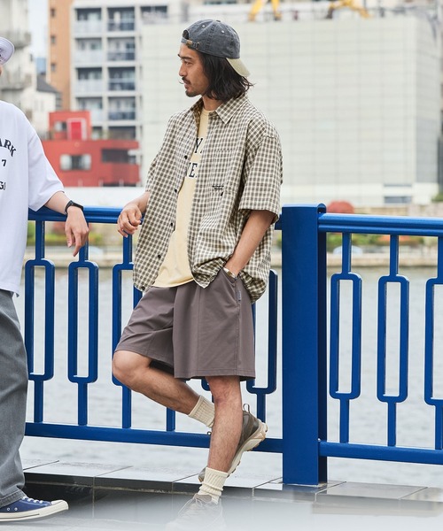 THE CRAFT CREW PRODUCTS（ザクラフトクループロダクツ）の「ビッグシルエット ドローコード ミニチェック レギュラーカラー半袖シャツ【THE CRAFT CREW PRODUCTS】（シャツ/ブラウス・メンズ・ライトグレー/ベージュ/ネイビー/ブラック/サックスブルー/グレー・S/M/L）」の17枚目の写真