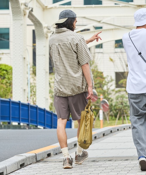 THE CRAFT CREW PRODUCTS（ザクラフトクループロダクツ）の「ビッグシルエット ドローコード ミニチェック レギュラーカラー半袖シャツ【THE CRAFT CREW PRODUCTS】（シャツ/ブラウス・メンズ・ライトグレー/ベージュ/ネイビー/ブラック/サックスブルー/グレー・S/M/L）」の18枚目の写真