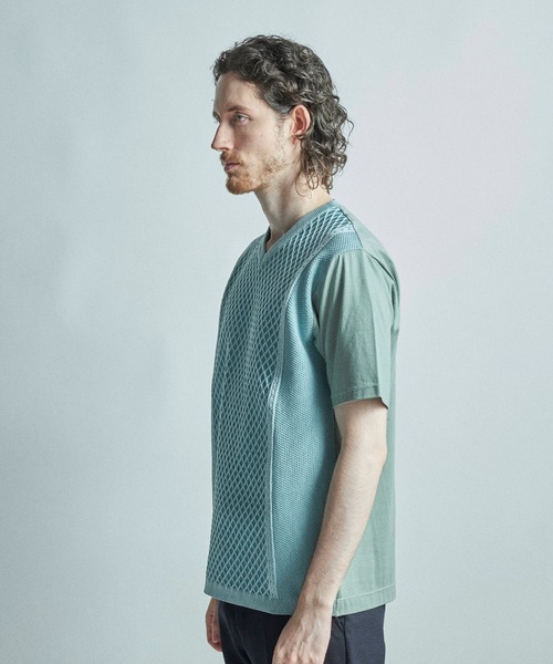 MEN'S BIGI(メンズビギ)の「サマーニットコンビVネック半袖Tシャツ(Tシャツ/カットソー・メンズ・グレー/ネイビー/ミント・02/03/04/01)」の11枚目の写真