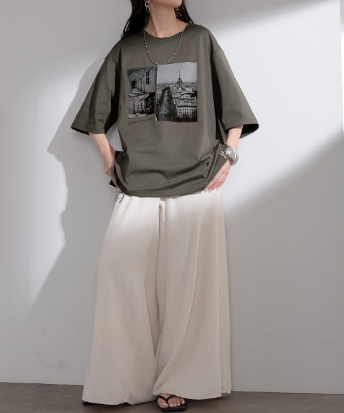 HUG.U(ハグユー)の「UVカット 接触冷感 プリントTシャツ(Tシャツ/カットソー・レディース・ライトベージュ/ブラック/ライトブルー/ダークグレー/ホワイト/ライトピンク・FREE)」の12枚目の写真
