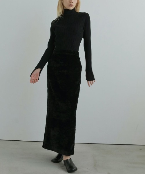 anuke Slit Turtle Knit スリットタートルニット（ニット/セーター