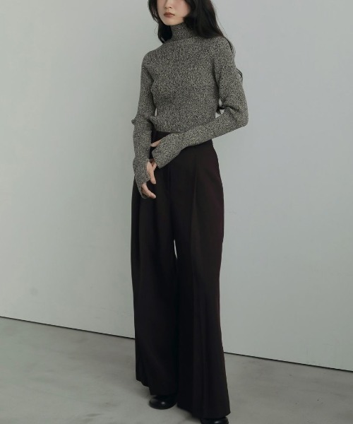 anuke Slit Turtle Knit スリットタートルニット（ニット/セーター