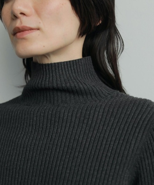 anuke（アンヌーク）の「anuke Slit Turtle Knit スリットタートル