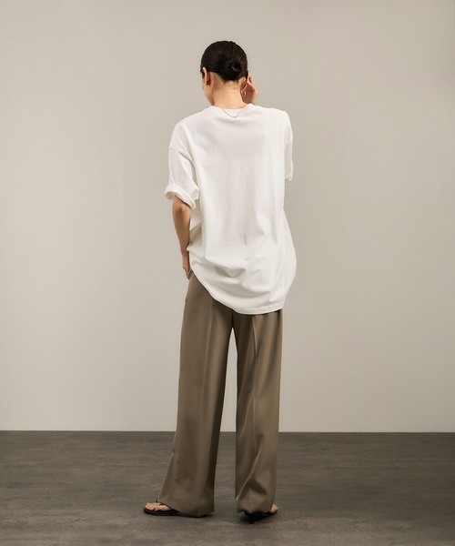 SALON adam et rope'(サロン アダム エ ロペ)の「Yasuko Hirano / 平野泰子 ARTプリントリラックスT(Tシャツ/カットソー・レディース・ホワイト系その他2/ホワイト系その他4/ホワイト・FREE)」の8枚目の写真