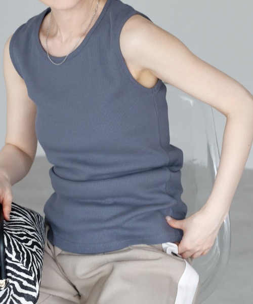 Fizz(フィズ)の「【Fizz/フィズ】 リブタンクトップ(タンクトップ・レディース・ホワイト/ブルー/オレンジ/グレイッシュベージュ/ブラック・M/L)」の4枚目の写真