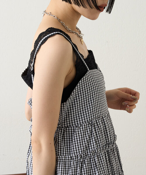 w closet(ダブルクローゼット)の「【3色展開】レースタンク(キャミソール・レディース・ブラック/オフホワイト/ベージュ・FREE)」の18枚目の写真