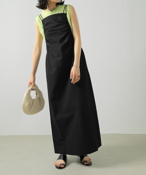 Monocoro toppi(モノコロトッピ)の「撥水加工 ライトサッカー ギャザー キャミワンピース(ワンピース・レディース・ブラウン/レッド/ブラック・フリー)」の12枚目の写真