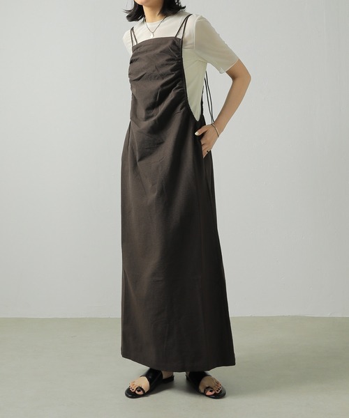 Monocoro toppi(モノコロトッピ)の「撥水加工 ライトサッカー ギャザー キャミワンピース(ワンピース・レディース・ブラウン/レッド/ブラック・フリー)」の22枚目の写真