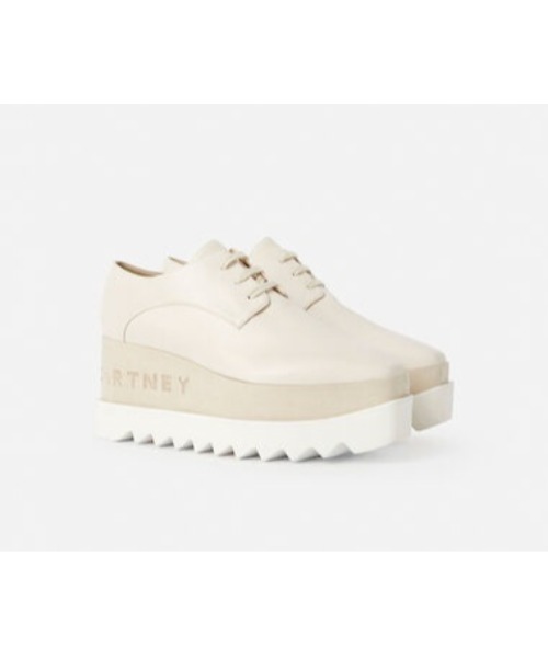STELLA McCARTNEY(ステラマッカートニー)の「Elyse Logo Platforms / エリス プラットフォーム(ドレスシューズ・レディース・ブラック/アイボリー・35/34.5/34/36.5/36/35.5/37/38)」の7枚目の写真