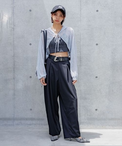 PAGEBOY(ページボーイ)の「シアーカットフードボレロ(カーディガン/ボレロ・レディース・ブルー系その他/ブラック/オフホワイト・FREE)」の18枚目の写真