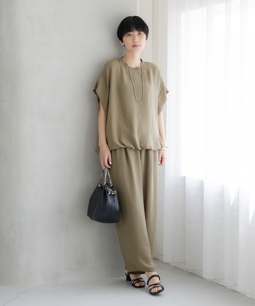 Elura（エルーラ）の「≪イージーケア・速乾≫サラサラサマーフレンチコンビTシャツ/451128（Tシャツ/カットソー・レディース・オフホワイト/ブラック/グリーン系その他/ブラウン/ライトピンク/ライトカーキ/ライトベージュ・MEDIUM/LARGE/SMALL）」の13枚目の写真