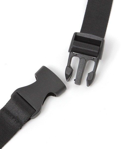 LAKOLE（ラコレ）の「マルチストラップベルト / 323471（スマホグッズ・レディース・ブラック/ライトブルー/チャコール・FREE）」の6枚目の写真