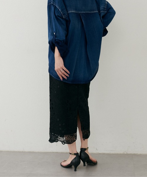 LARUTA(ラルータ)の「【LARUTA】<Web限定>フラワーレーススカート(スカート・レディース・ブラック/ブラウン・MEDIUM)」の3枚目の写真