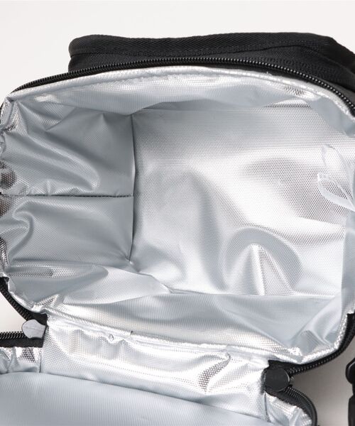 MLB（メジャーリーグベースボール）の「MLB 保冷バッグ1（ショルダーバッグ・レディース・ブラック/ブラック系その他・FREE）」の5枚目の写真