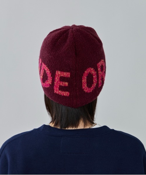 OVERRIDE(オーバーライド)の「OVERRIDE KNIT PUWA LOGO SHORT BEANIE / オーバーライド(ニットキャップ/ビーニー・レディース・ワイン/ブラック/ブルー・57~59cm)」の14枚目の写真