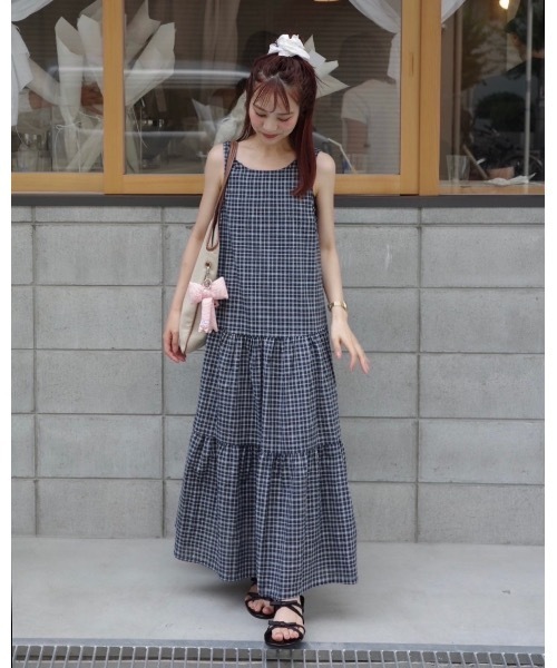 JUMELLE(ジュメロ)の「ダブルリボンサンダル(サンダル・レディース・レッド/ブラック・MEDIUM/SMALL)」の15枚目の写真