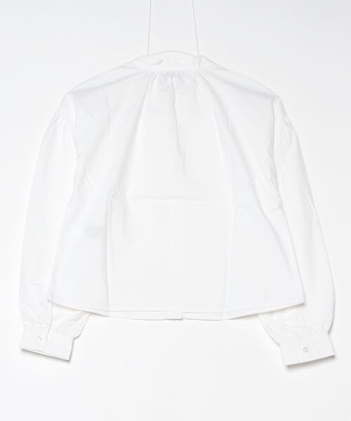 BANANA REPUBLIC FACTORY STORE(バナナリパブリック ファクトリーストア)の「BANANA REPUBLIC FACTORY STORE ポプリン パフスリーブ ボタントップ(シャツ/ブラウス・レディース・ホワイト/カーキ・M/S/L/XS)」の8枚目の写真