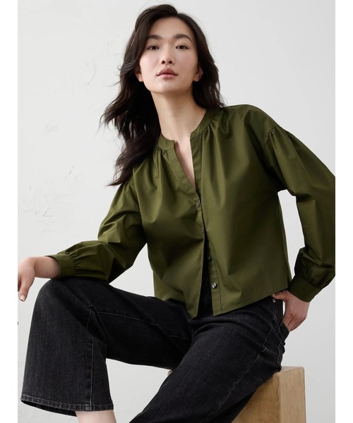 BANANA REPUBLIC FACTORY STORE(バナナリパブリック ファクトリーストア)の「BANANA REPUBLIC FACTORY STORE ポプリン パフスリーブ ボタントップ(シャツ/ブラウス・レディース・ホワイト/カーキ・M/S/L/XS)」の1枚目の写真