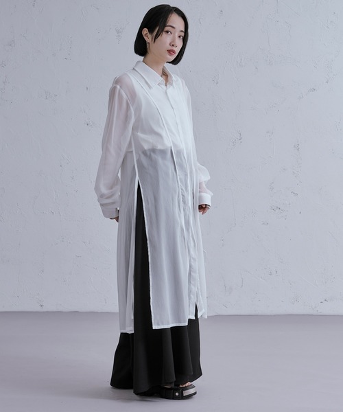 Ellno Loset(エルノロゼット)の「スリットコードロングシアーシャツ(シャツ/ブラウス・メンズ・ブラック/オフホワイト・MEDIUM/SMALL/LARGE)」の22枚目の写真