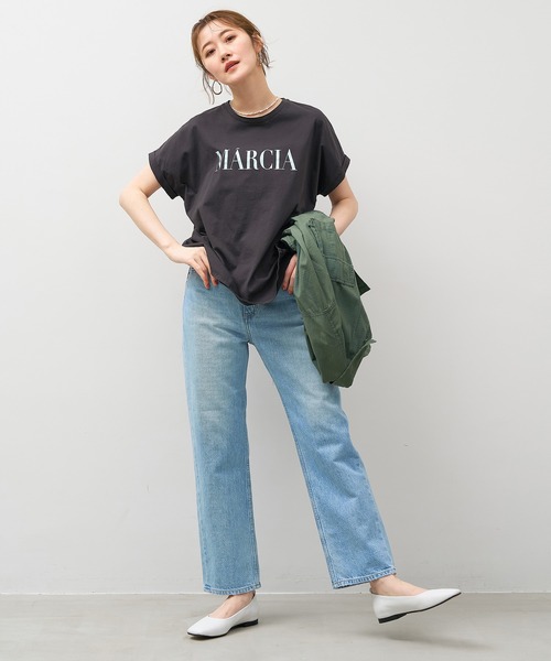MICA&DEAL(マイカ&ディール)の「"MARCIA"ヘムラウンドロゴプリントTシャツ〈2サイズ展開〉(Tシャツ/カットソー・レディース・オレンジ/スミクロ/ホワイト/レンガ・36/38)」の16枚目の写真