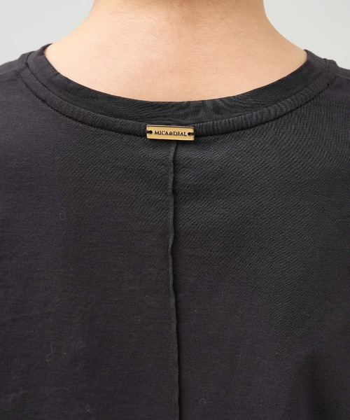 MICA&DEAL(マイカ&ディール)の「"MARCIA"ヘムラウンドロゴプリントTシャツ〈2サイズ展開〉(Tシャツ/カットソー・レディース・オレンジ/スミクロ/ホワイト/レンガ・36/38)」の20枚目の写真