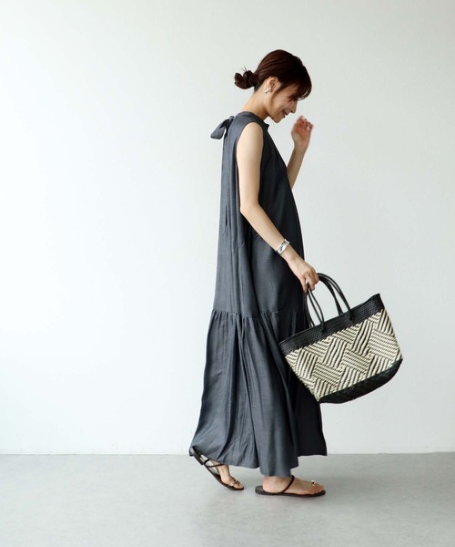 Jines（ジネス）の「キュプラデニムティアードワンピース（ワンピース・レディース・ブルー/インディゴブルー・38）」の11枚目の写真