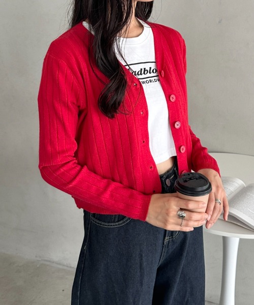 CLEA(クレア)の「Vネックリブニットカーディガン(Tシャツ/カットソー・レディース・ベージュ/グレー/レッド/ホワイト/ブラック/アイボリー・FREE)」の9枚目の写真