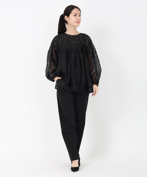 UNIVERVAL MUSE（ユニバーバル ミューズ）の「ノアールドット_ピンタックドットJQブラウス（シャツ/ブラウス・レディース・ブラック/グレイッシュブルー・2）」の13枚目の写真